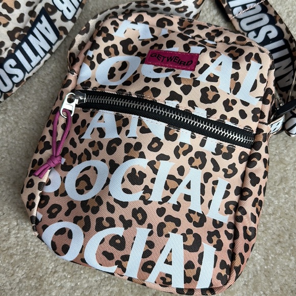 Anti Social Social Club crossbody - Picture 4 of 5